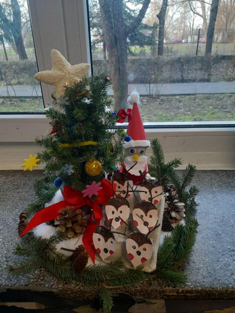 Konkurs plastyczny ,,Stroik świąteczny”